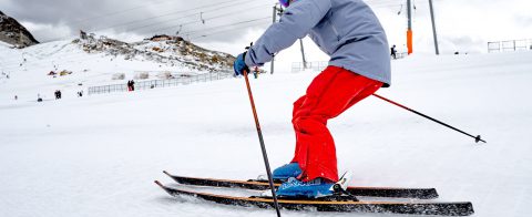 How To Ski On Ice - Guide To Skiing On Ice - Carv